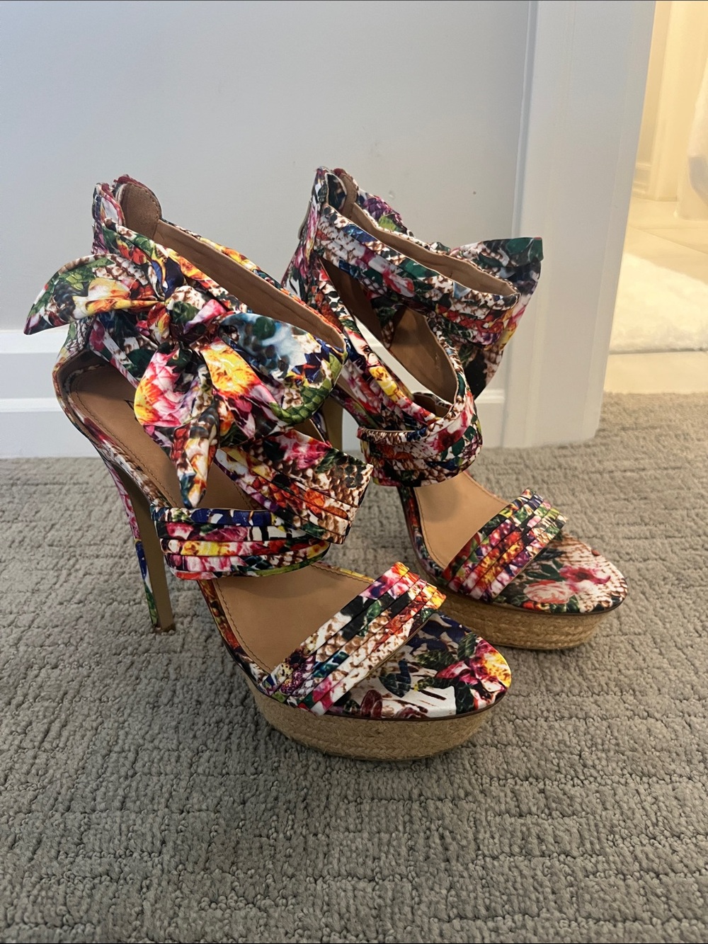 Zigisoho Colorful Strappy Heel